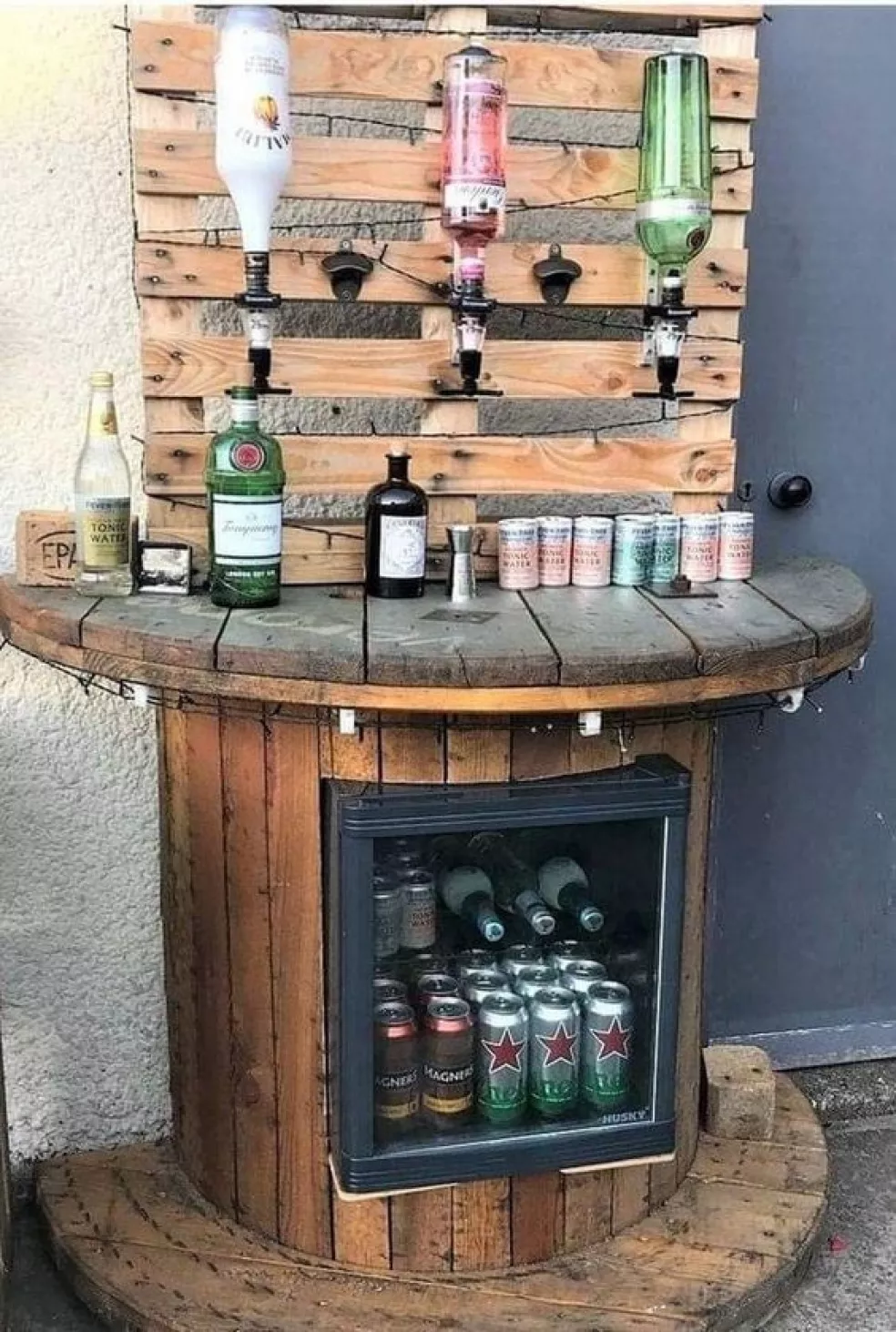 DIY záhradný bar