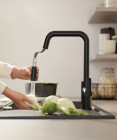 Inteligentná pomoc v kuchyni: GROHE Eurosmart a GROHE SmartContro