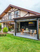 Jarná premena: Ako zmeniť vašu záhradu na štýlový, praktický a moderný priestor