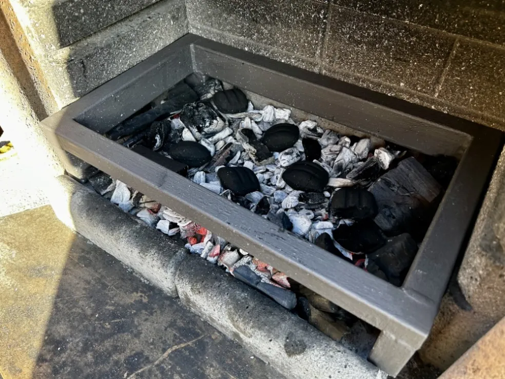 podstavec na ražne