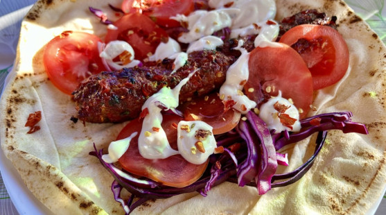 Kebab z mletého mäsa: Šťavnatý recept na grilovanie